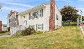 370 Bryant St, Cumberland, RI 02864