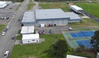 485 9TH St, Bandon, OR 97411