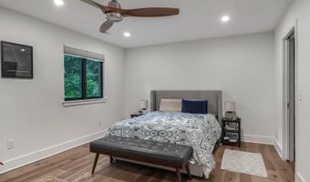 3610 TERRACE Dr, Annandale, VA 22003