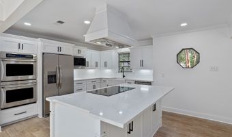 1708 Spencer Cir, Benton, LA 71006