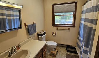 90 Reardon Rd, Bethlehem, NH 03574