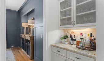 5176 Creek Walk Cir, Peachtree Corners, GA 30092