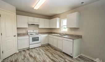 1389 N Gregg Dr, Albany, IN 47320