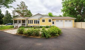 1627 11th St, Cody, WY 82414