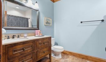 1739 Gateway Rd, Ardmore, OK 73401