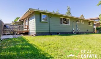 1207 Birch Ln, Cody, WY 82414
