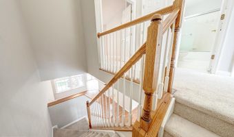 43122 FOREST EDGE Sq, Ashburn, VA 20148