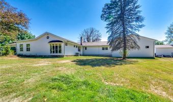 3381 Alexander Rd, Atwater, OH 44201