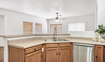 2697 E WATERVIEW Ct, Chandler, AZ 85249