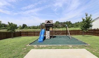 17 Carriagebrook Cir, Camden, SC 29020