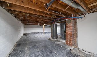 5614 Yarrow St, Arvada, CO 80002