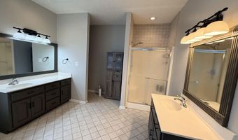 17868 Clearview St, Athens, AL 35611