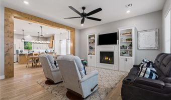 1914 Ebbing Loop, Barling, AR 72923