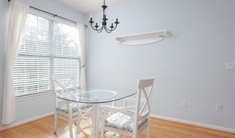 28 Passage Ln, Barnegat, NJ 08005