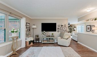 252 Bangor Dr, Indianapolis, IN 46227