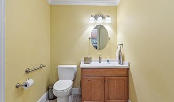 66 New Ipswich Rd, Ashby, MA 01431