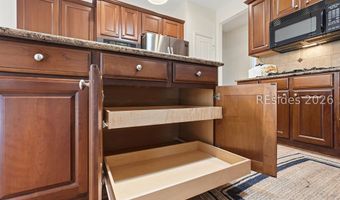 21 Landmark Ln, Bluffton, SC 29909