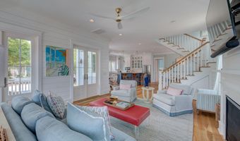 801 Federal Rd, Bald Head Island, NC 28461
