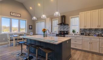 114 Goose Ct, Altamont, MO 64620