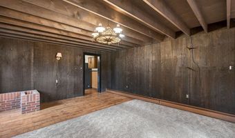 108 W 2ND St, Alburtis, PA 18011