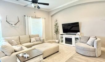 1612 Redwood Loop, Carlsbad, NM 88220