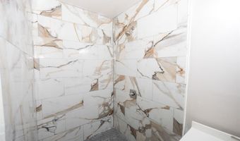 600 Scenic Dr, Alvord, TX 76225