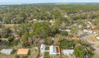 148 20th Ave, Apalachicola, FL 32320