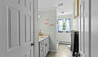 375 Franklin Rd, Coventry, RI 02816
