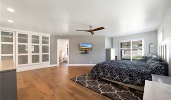 1864 Laurel Rd, Oceanside, CA 92054