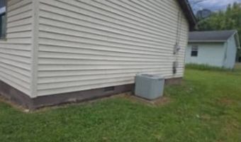 21 Cedar Dr, Barboursville, WV 25504