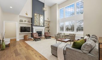 549 Morningstar Rd, Auburn, IN 46706