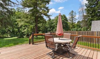 925 Lincoln Ave, Adrian, MI 49221