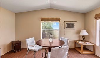 6705 E Red Barrel Dr, Yucca, AZ 86438