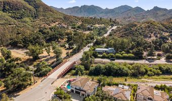 2305 Waring, Agoura Hills, CA 91301