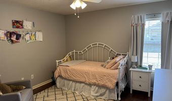 1995 Shelby Dr, Benton, AR 72015