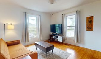 21 Fern St, Bangor, ME 04401