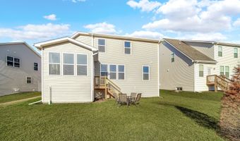 2111 Schmitt Cir, Algonquin, IL 60102