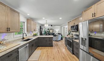874 W Cunningham St, Alcoa, TN 37701