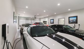 92-1176 Pueonani St, Kapolei, HI 96707