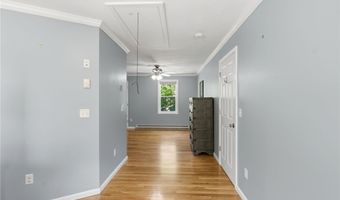 193 Lake Washington Dr, Glocester, RI 02814