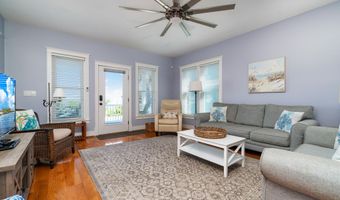 237 Sea Dreams Dr, Atlantic Beach, NC 28512
