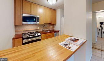 5711 INDIAN Ct 189, Alexandria, VA 22303