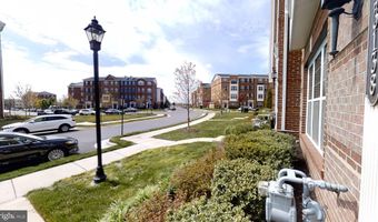43138 THOROUGHFARE GAP Ter, Ashburn, VA 20148