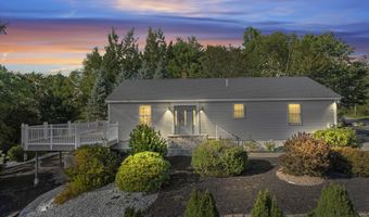 146 Parkwood Dr, Augusta, ME 04330