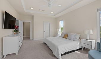 20305 SAVIN HILL Dr, Ashburn, VA 20147