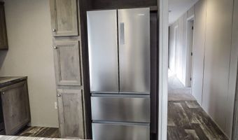 37 Jacob Rd, Belfast, ME 04915