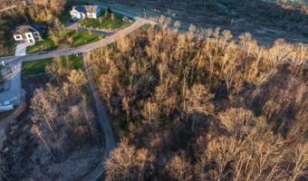 4 Larson's Way, Athens, OH 45701
