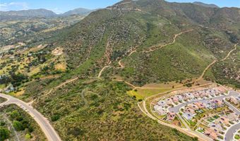 205 Spotted Saddle Way, Fallbrook, CA 92028