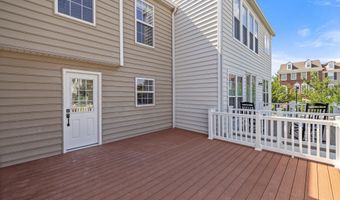 22262 MEADFOOT Ter, Ashburn, VA 20148