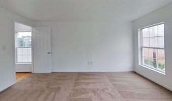 120 S 12th St, Airville, PA 15203